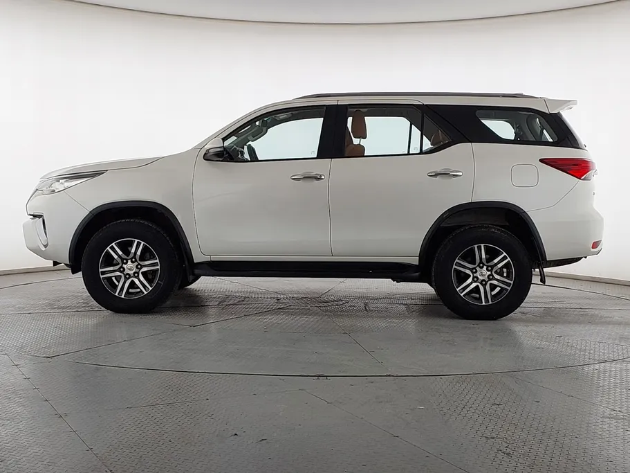 2020 Toyota Fortuner GX2 4x4 