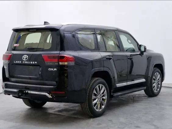 2025 Toyota Land Cruiser GXR4 