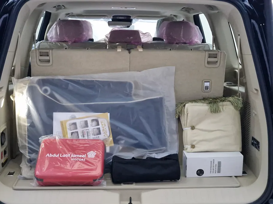 2025 Toyota Land Cruiser GXR4 