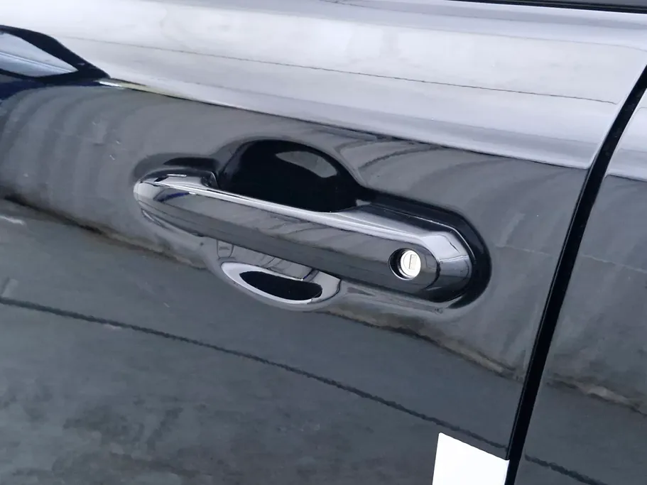 2025 Toyota Land Cruiser GXR4 