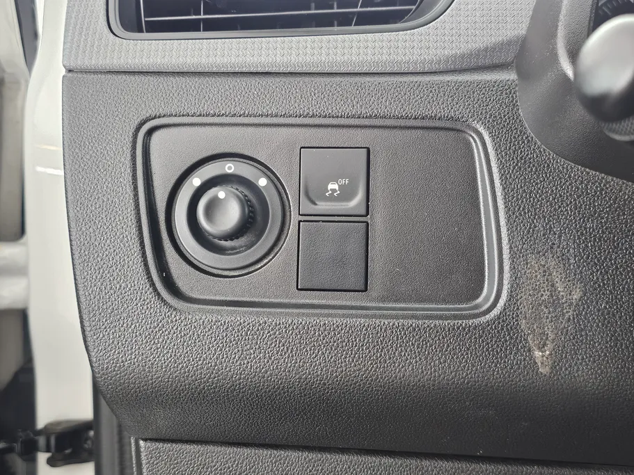 رينو اكسبرس فان 2023 