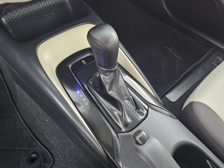 تويوتا كورولا XLI 2023 