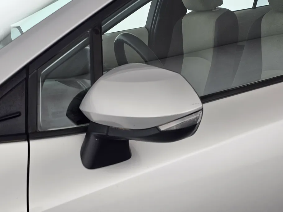 تويوتا كورولا XLI 2023 