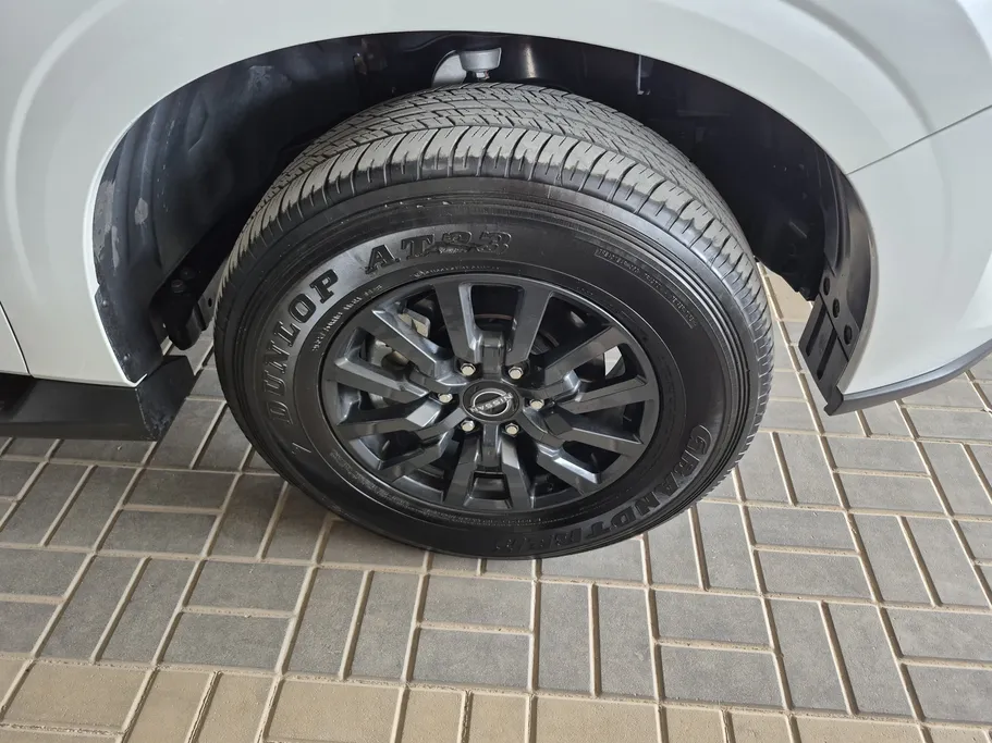 نيسان باترول SE 2025 