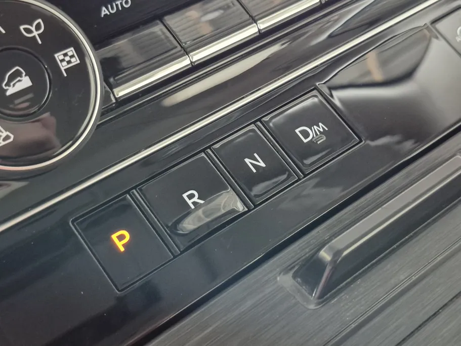 نيسان باترول SE 2025 