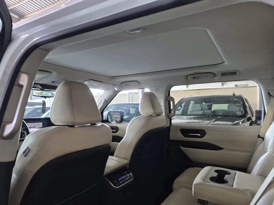 نيسان باترول SE 2025 