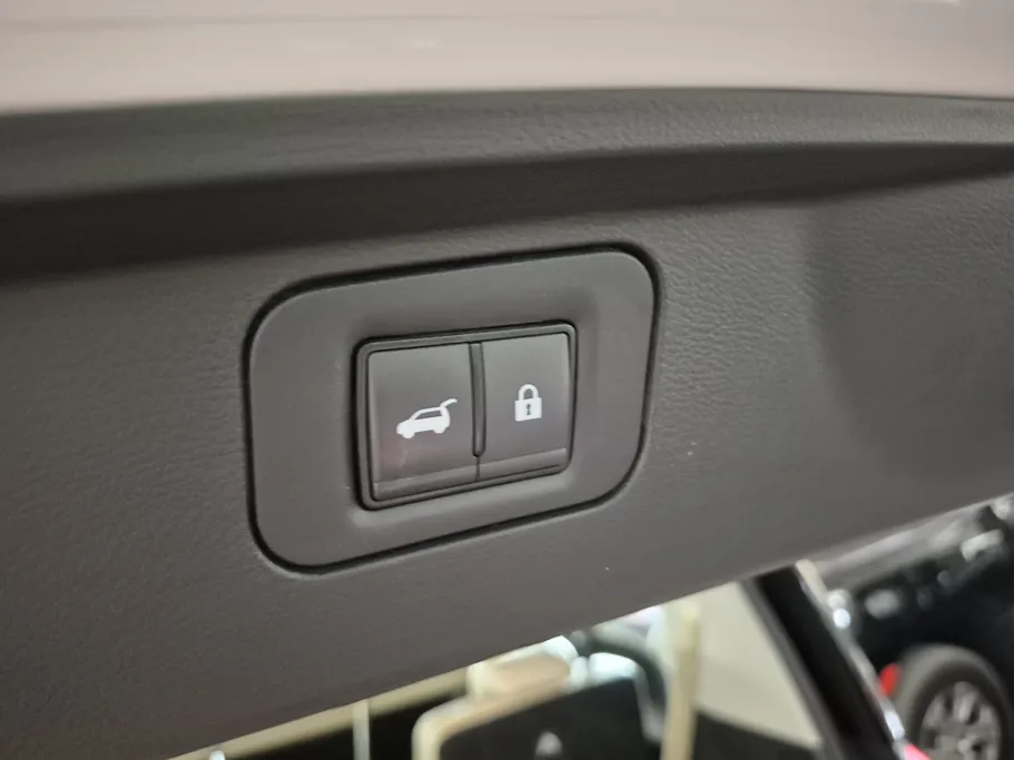 نيسان باترول SE 2025 