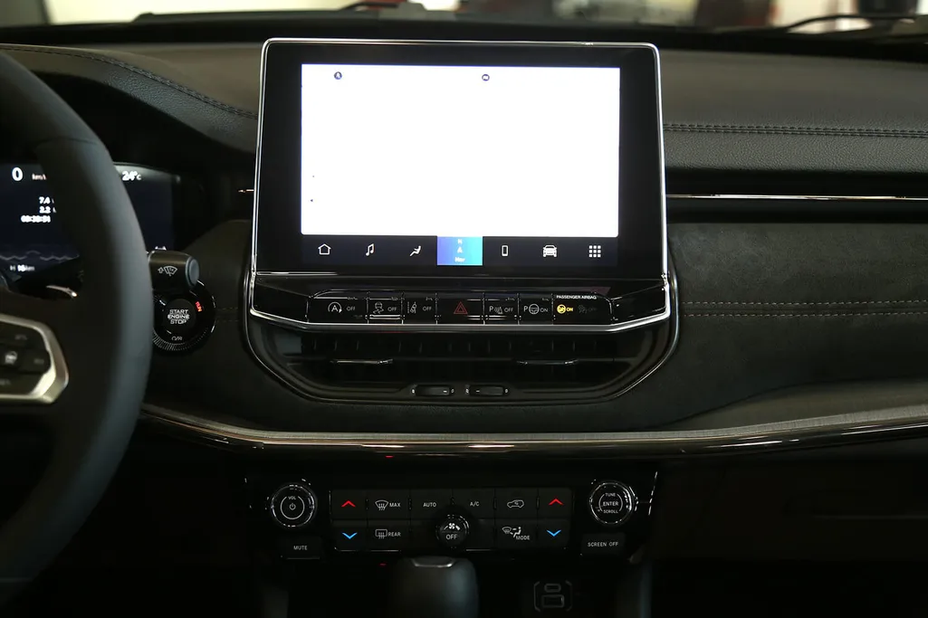 جيب كوماندر ليمتد بلس 2026 