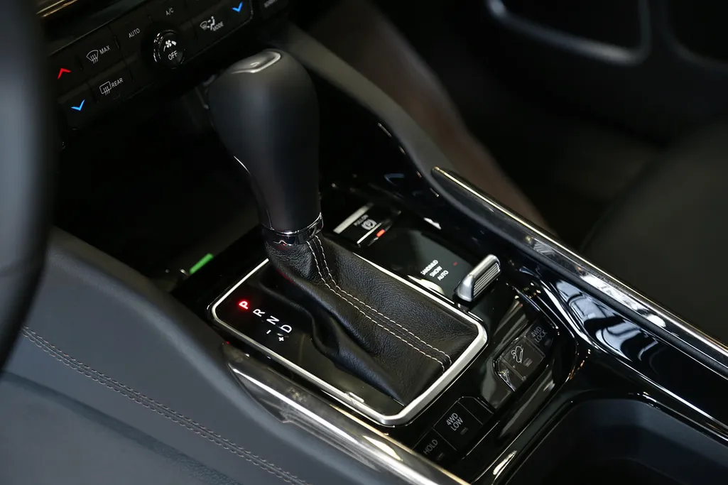 جيب كوماندر ليمتد بلس 2026 