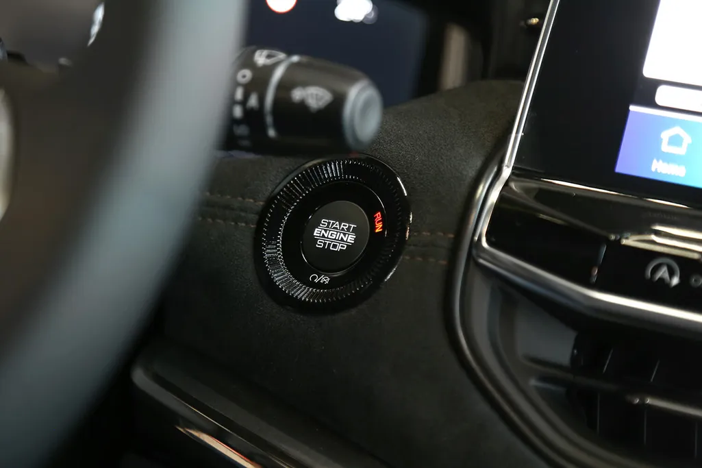 جيب كوماندر ليمتد بلس 2026 