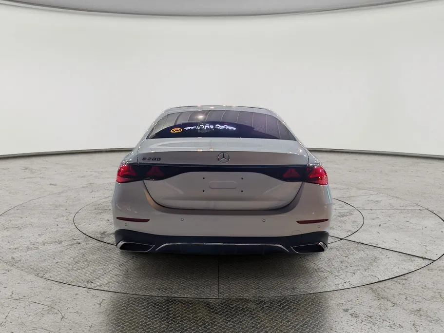 2024 Mercedes E 200 