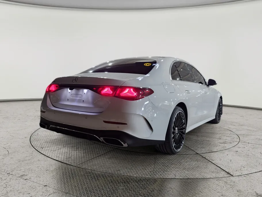 2024 Mercedes E 200 