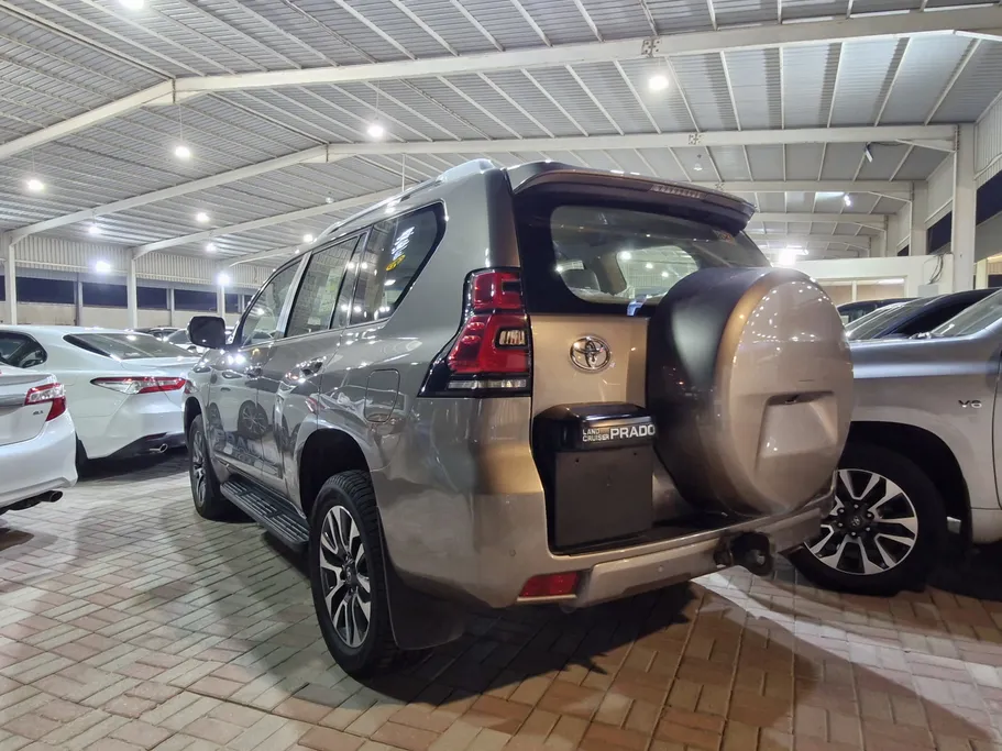 تويوتا برادو TXL 2023 