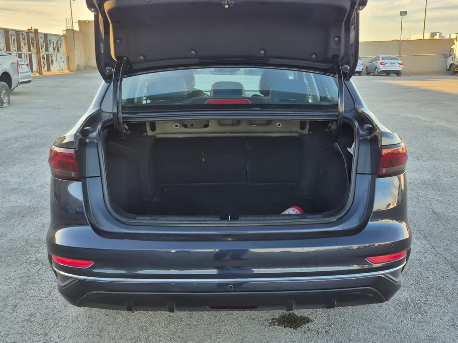 2023 Geely Emgrand GF 