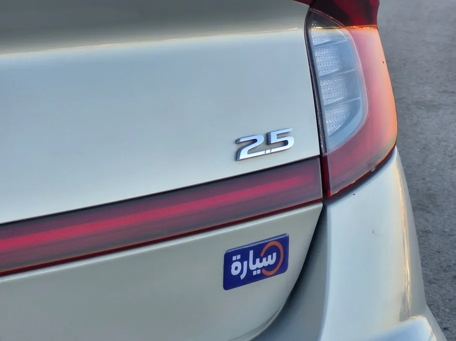 هيونداي سوناتا سمارت 2022 