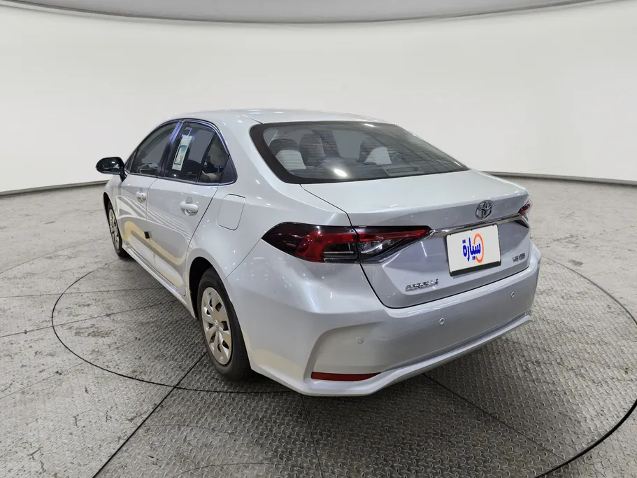 تويوتا كورولا XLI 2023 