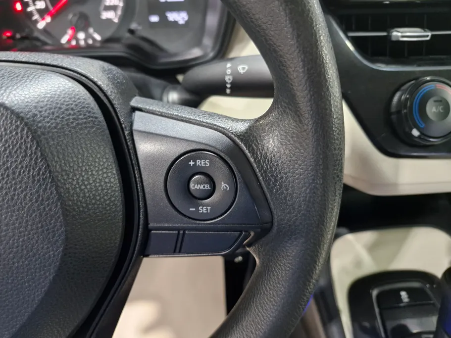 تويوتا كورولا XLI 2023 