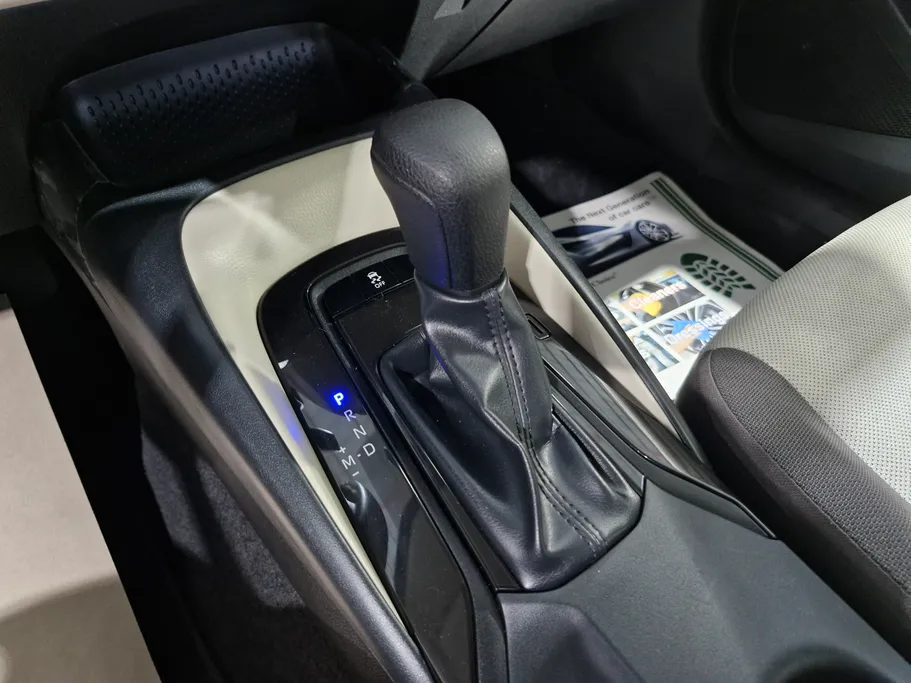 تويوتا كورولا XLI 2023 