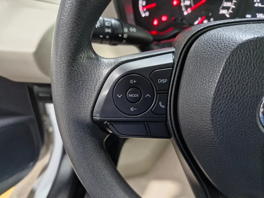 تويوتا كورولا XLI 2023 