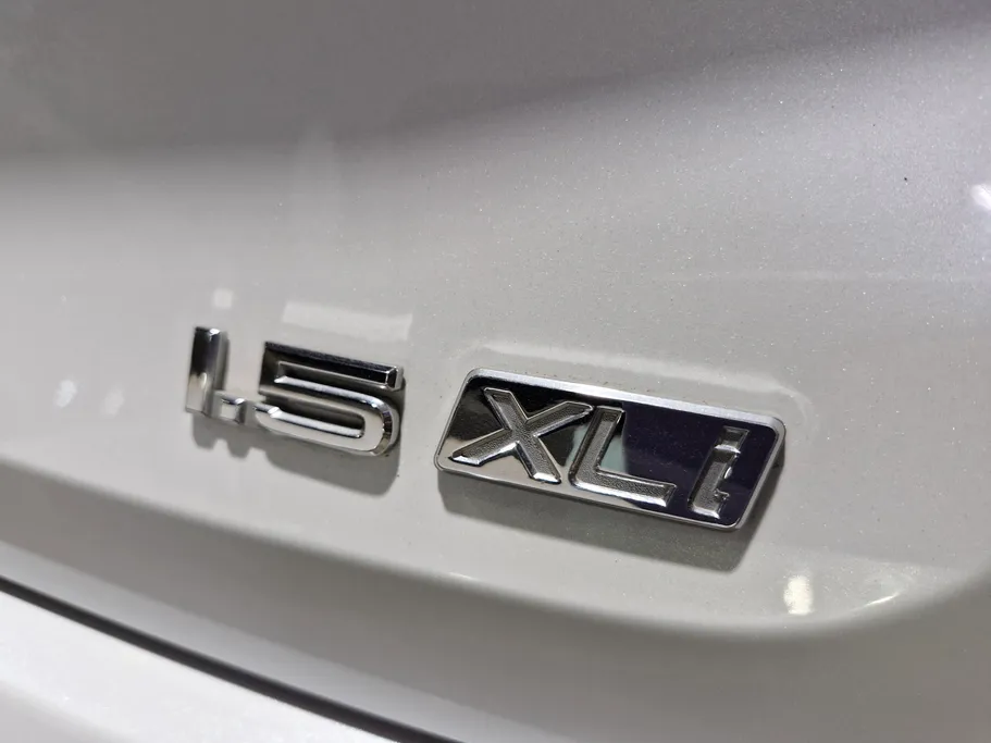 تويوتا كورولا XLI 2023 