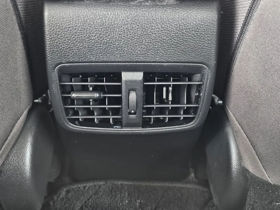 تويوتا كورولا XLI 2024 