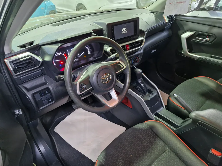 2023 Toyota Raize XLE 