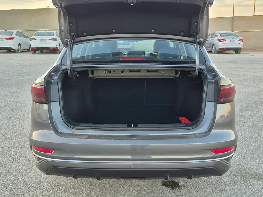 2023 Geely Emgrand GF 