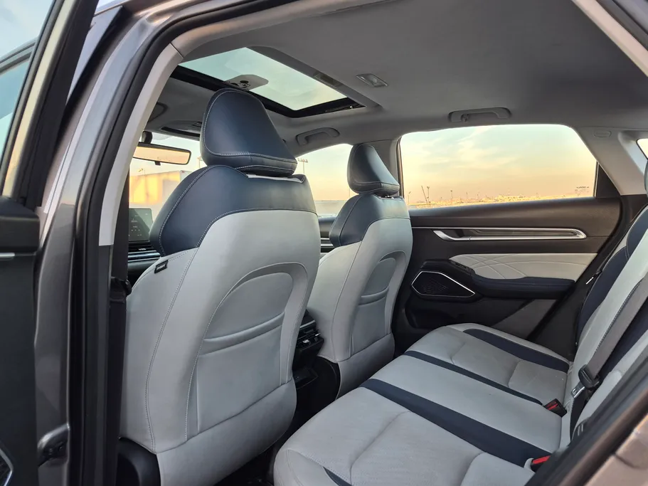 2023 Geely Emgrand GF 