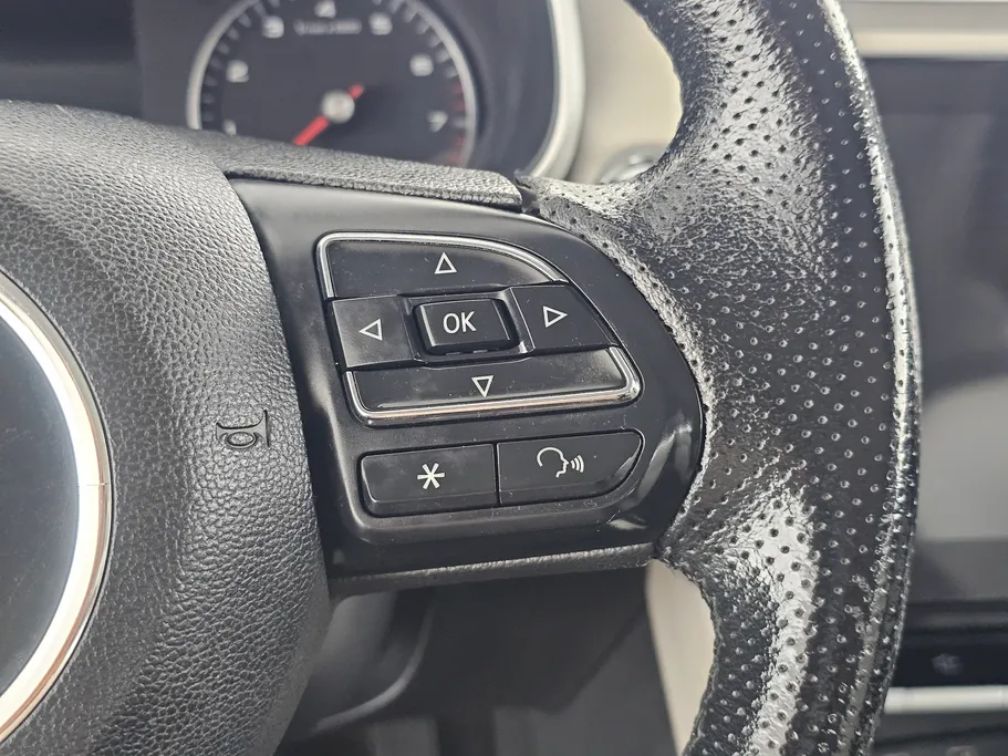 ام جي ZS LUX 2023 