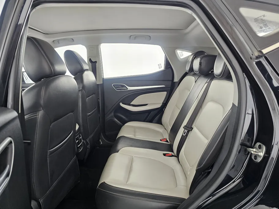 ام جي ZS LUX 2023 