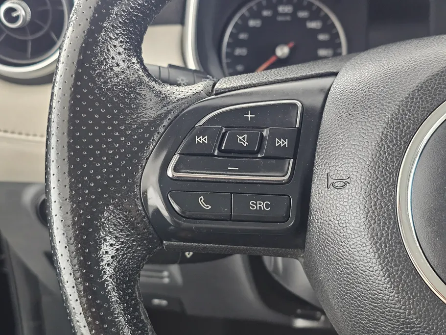 ام جي ZS LUX 2023 