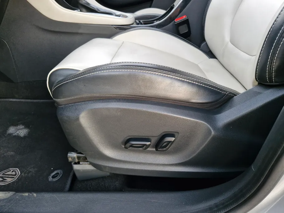 ام جي ZS LUX 2022 