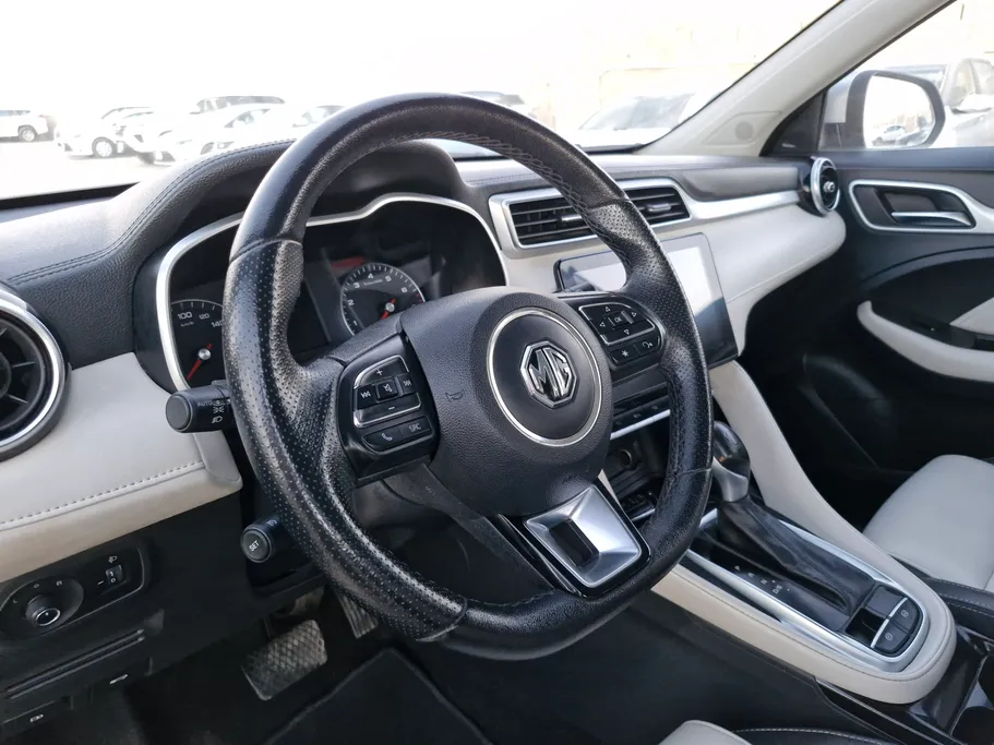 ام جي ZS LUX 2022 