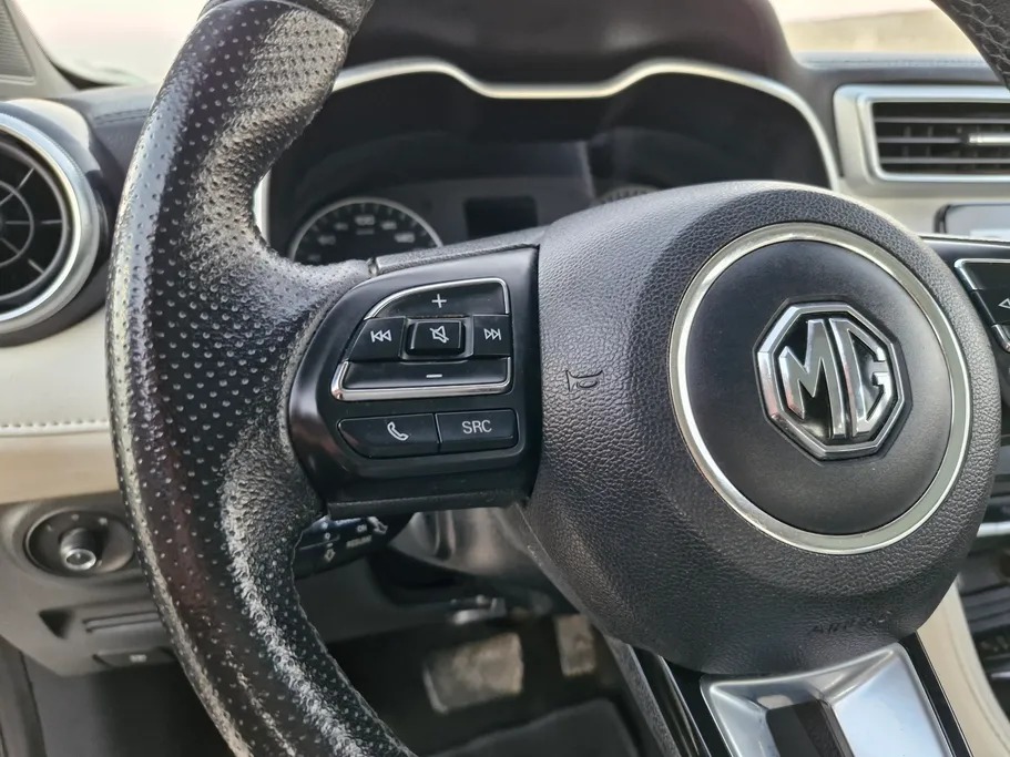 ام جي ZS LUX 2022 