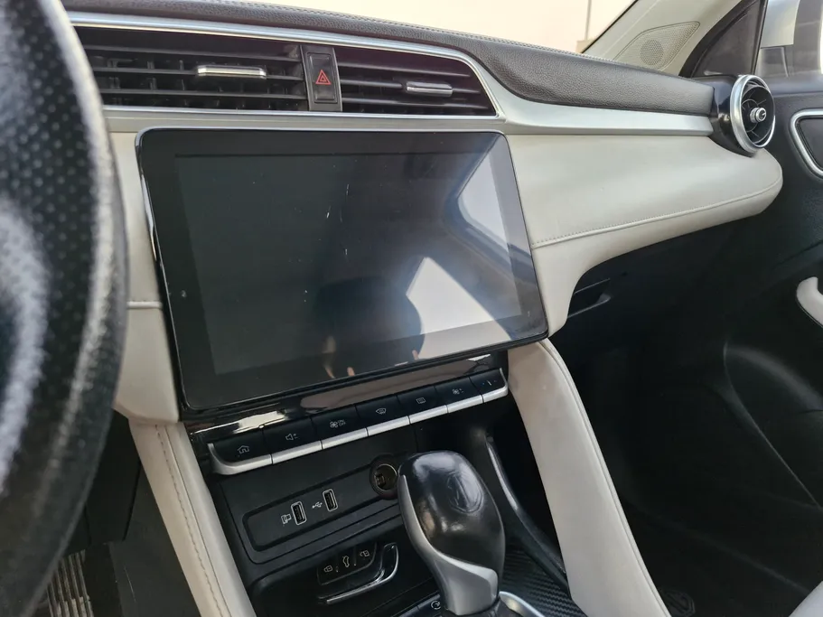 ام جي ZS LUX 2022 