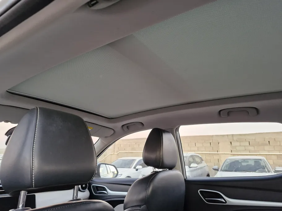 ام جي ZS LUX 2022 