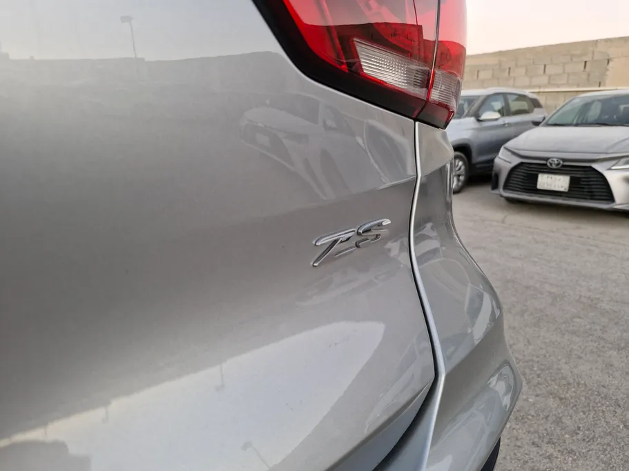 ام جي ZS LUX 2022 