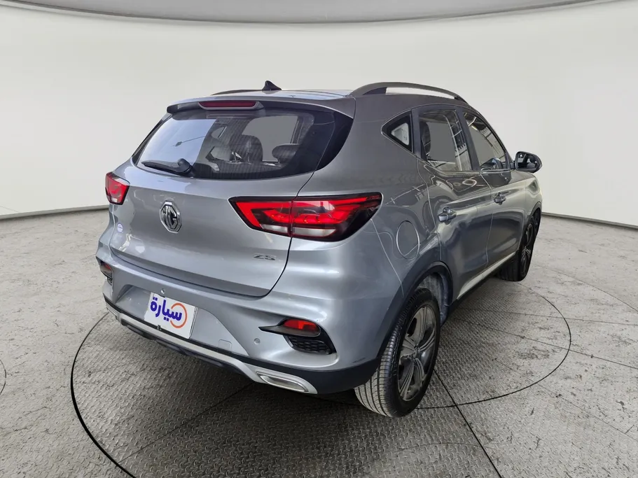 ام جي ZS LUX 2023 