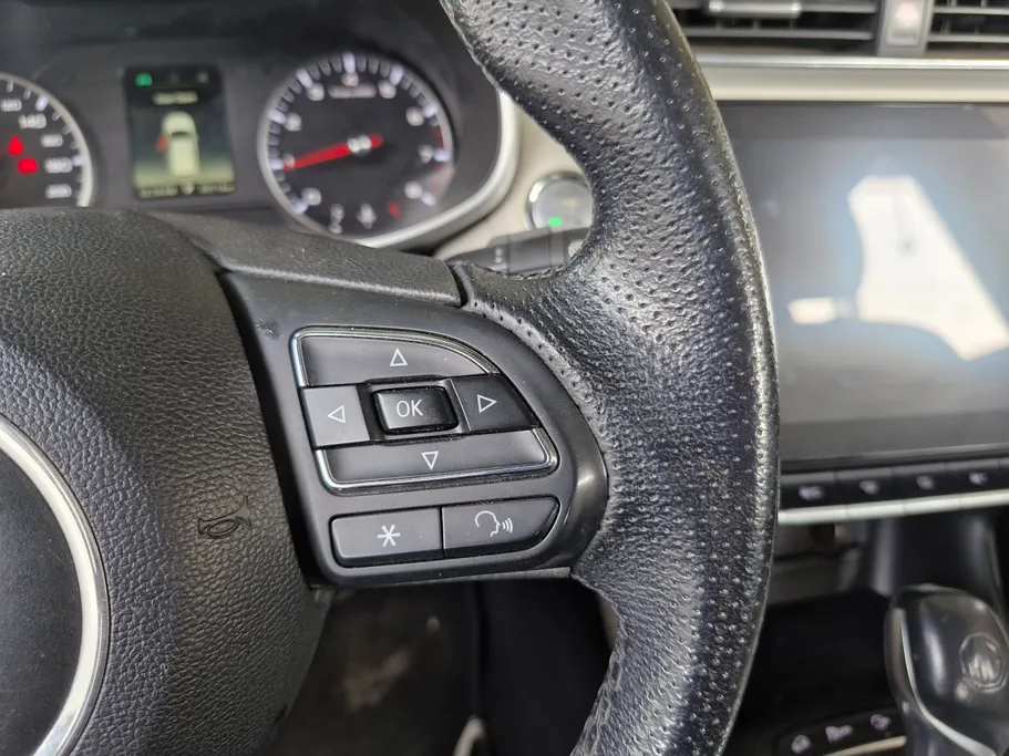 ام جي ZS LUX 2023 