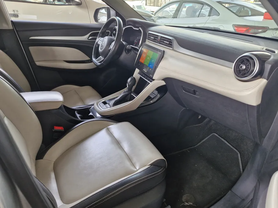 ام جي ZS LUX 2023 