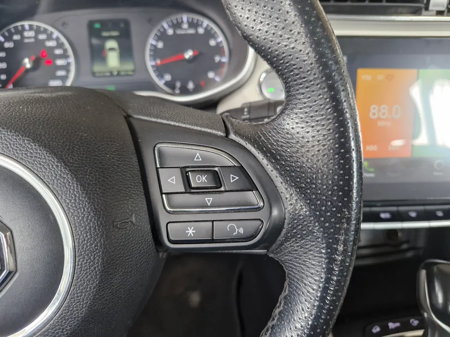 ام جي ZS LUX 2023 