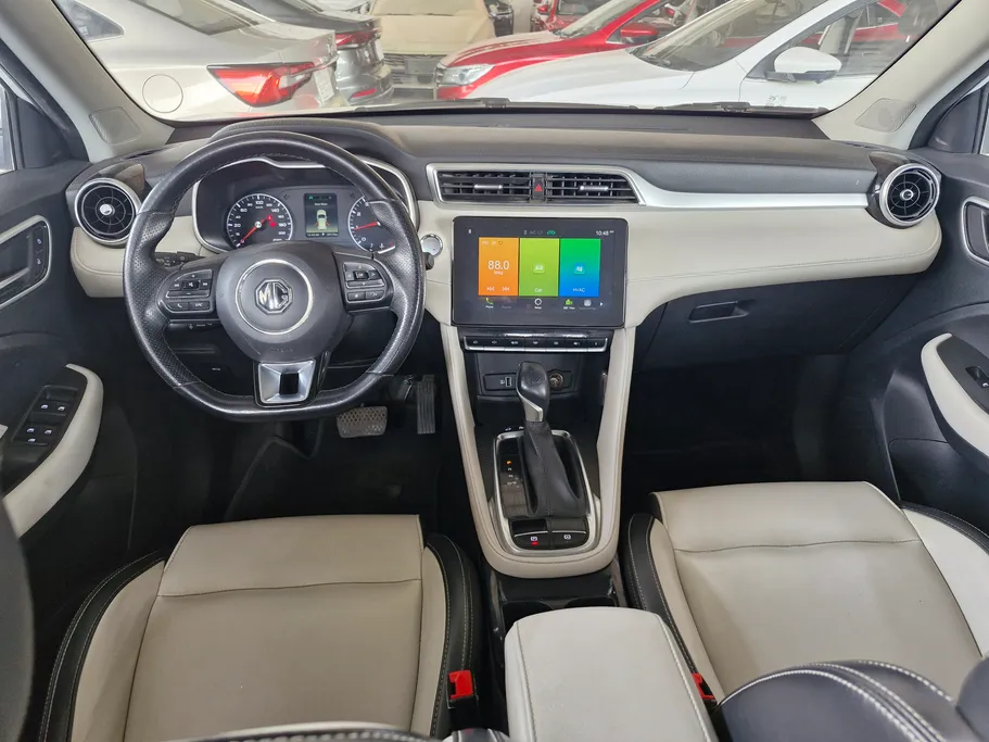 ام جي ZS LUX 2023 