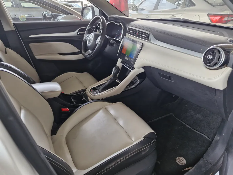 ام جي ZS LUX 2023 