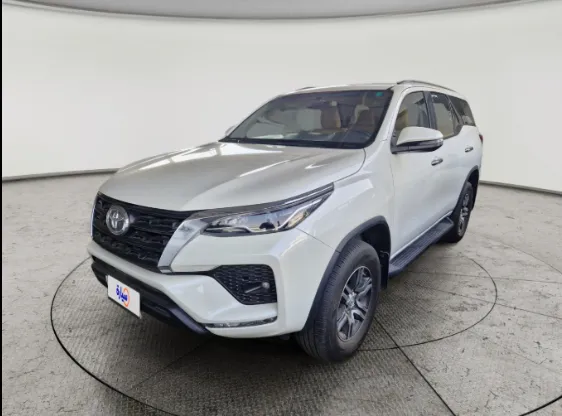 2022 Toyota Fortuner VX 