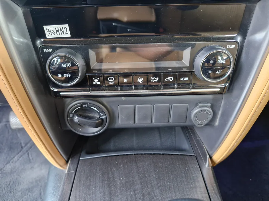 2022 Toyota Fortuner VX 