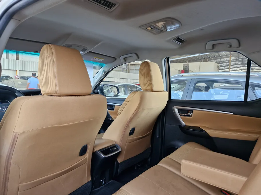 2022 Toyota Fortuner VX 