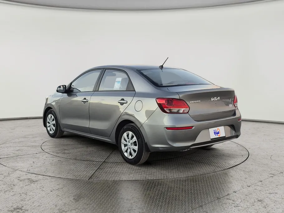 2022 Kia Pegas LX 