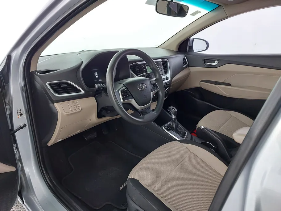 هيونداي اكسنت سمارت 2023 