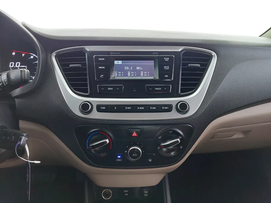 هيونداي اكسنت سمارت 2023 