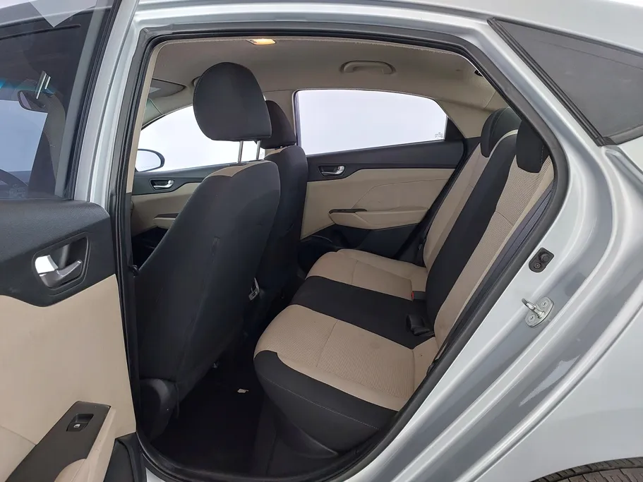 هيونداي اكسنت سمارت 2023 